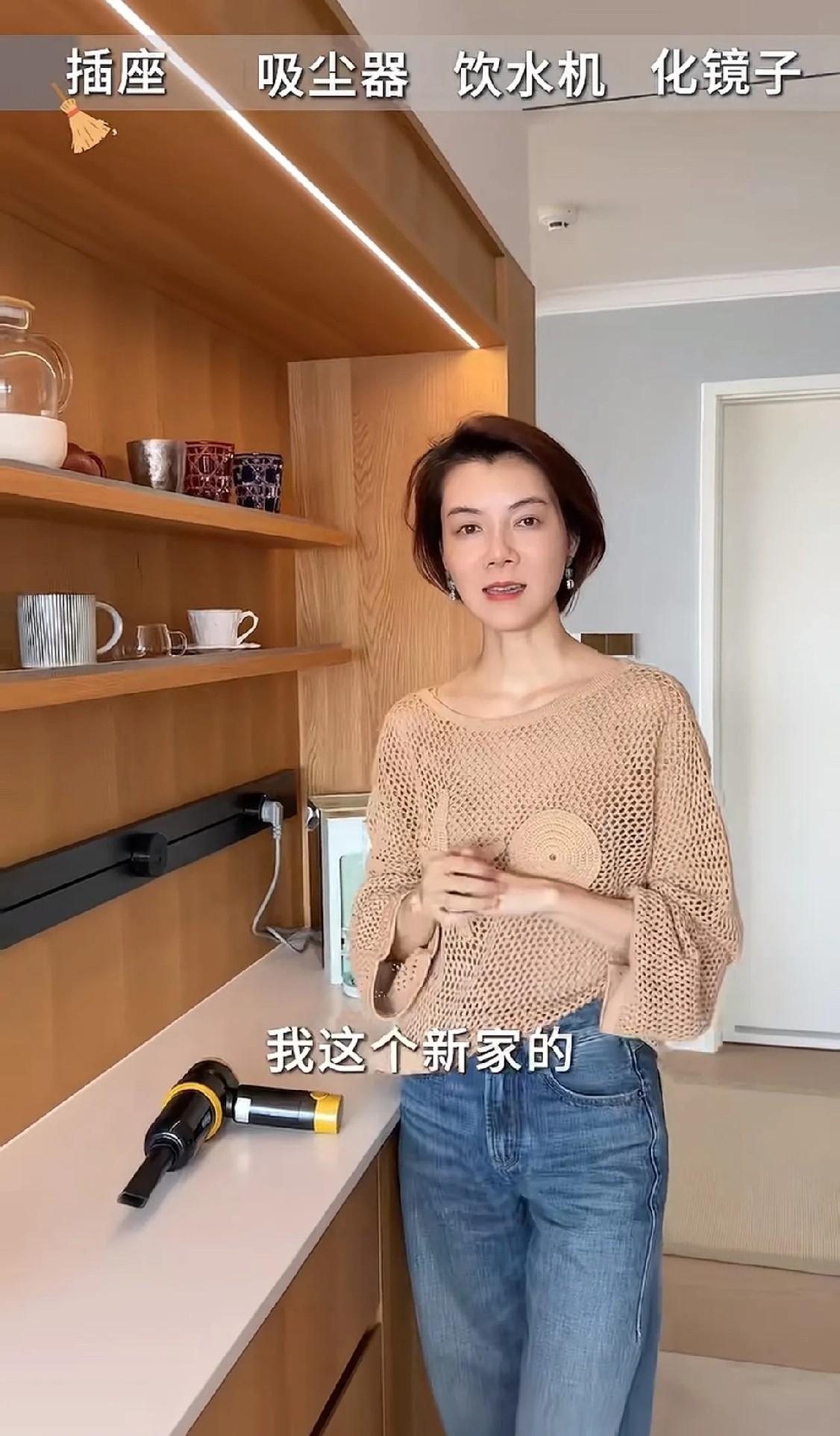 那场轰动全国的“世纪婚礼”才过去几年？

今天，44岁的车晓因为“几十块运费”