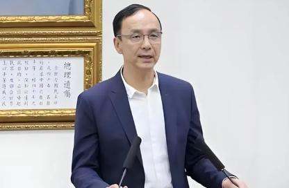 中国大陆要清醒了，台湾只要有马英九，朱立伦，洪秀柱，想实现和平统一，有点难，这三