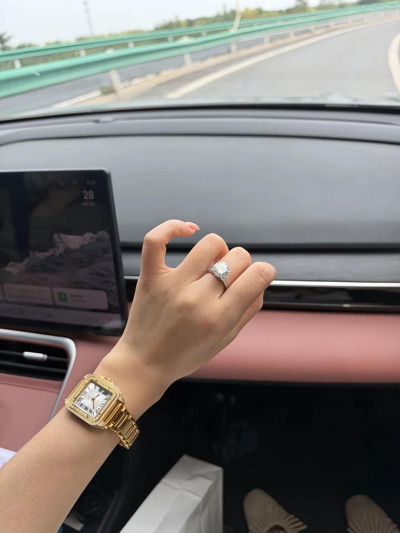 喜欢的颜色 喜欢的克拉 晒晒你的新iphone