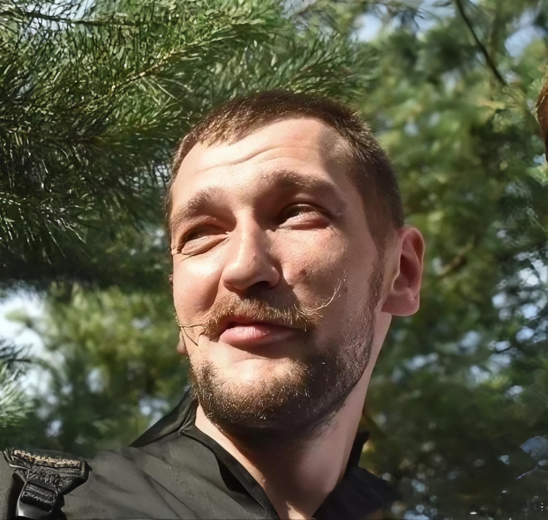 根据彭博社2月20日消息，上周五暴病死在狱中的美西方代理人，俄罗斯知名反对派领袖