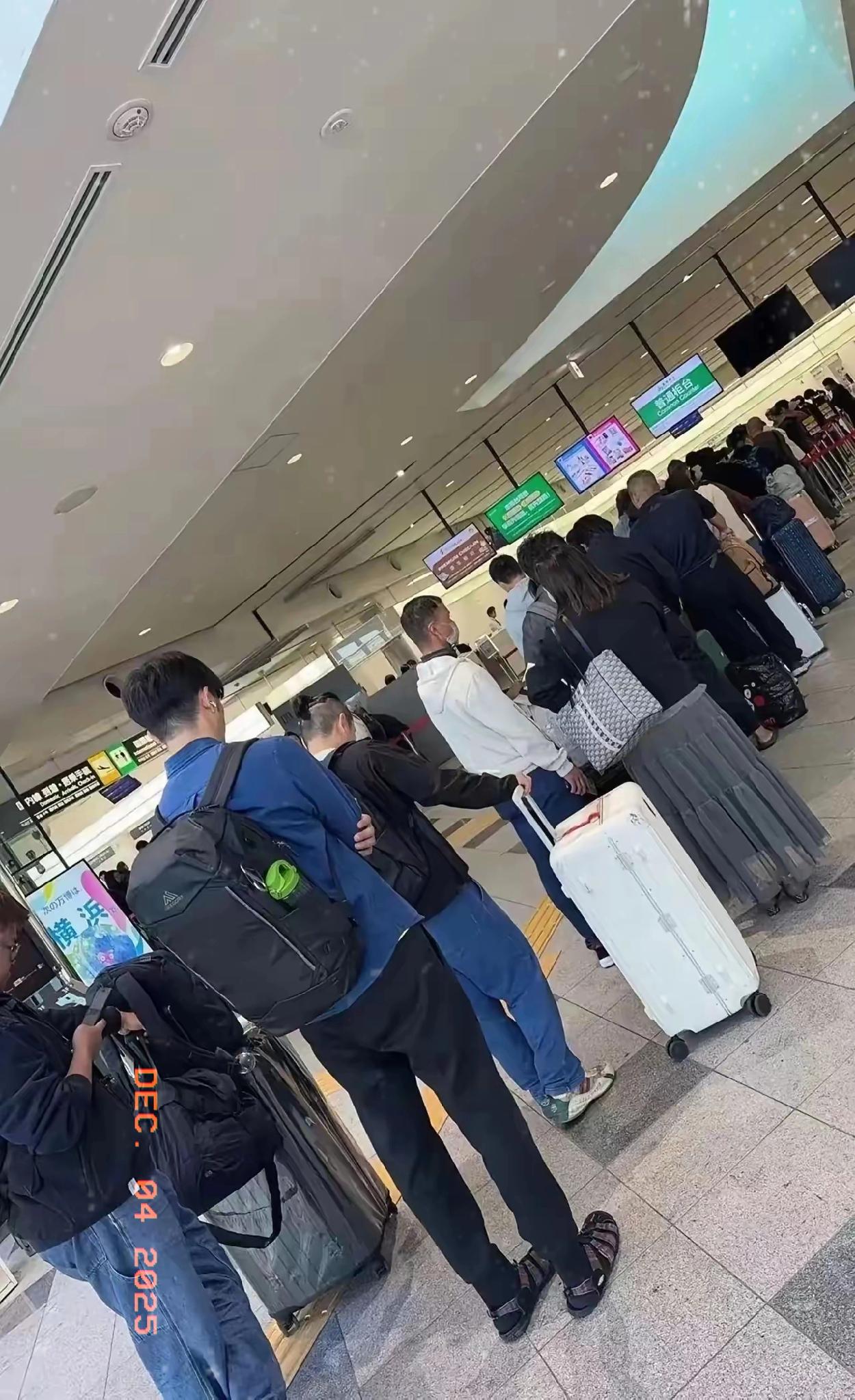 真心搞不懂啊，每年每天那么多人喜欢去日本，那边哪里好，哪些地方不如咱国家呢？非要