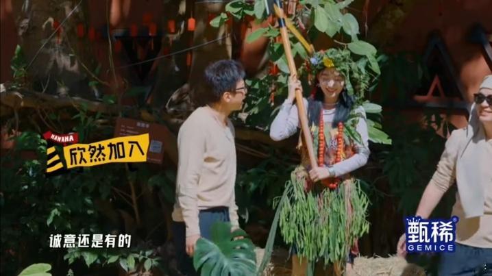 夏梦叫陈赫嫂子夏梦也嗑超赫吗哈哈哈哈哈 哈哈哈哈夏梦你是会拉人的。嫂子一出，邓超