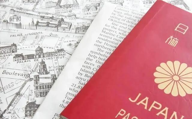 在日本工作的朋友回国，说了一句大实话。他说：“你们别光看新闻天天播日本物价涨、日