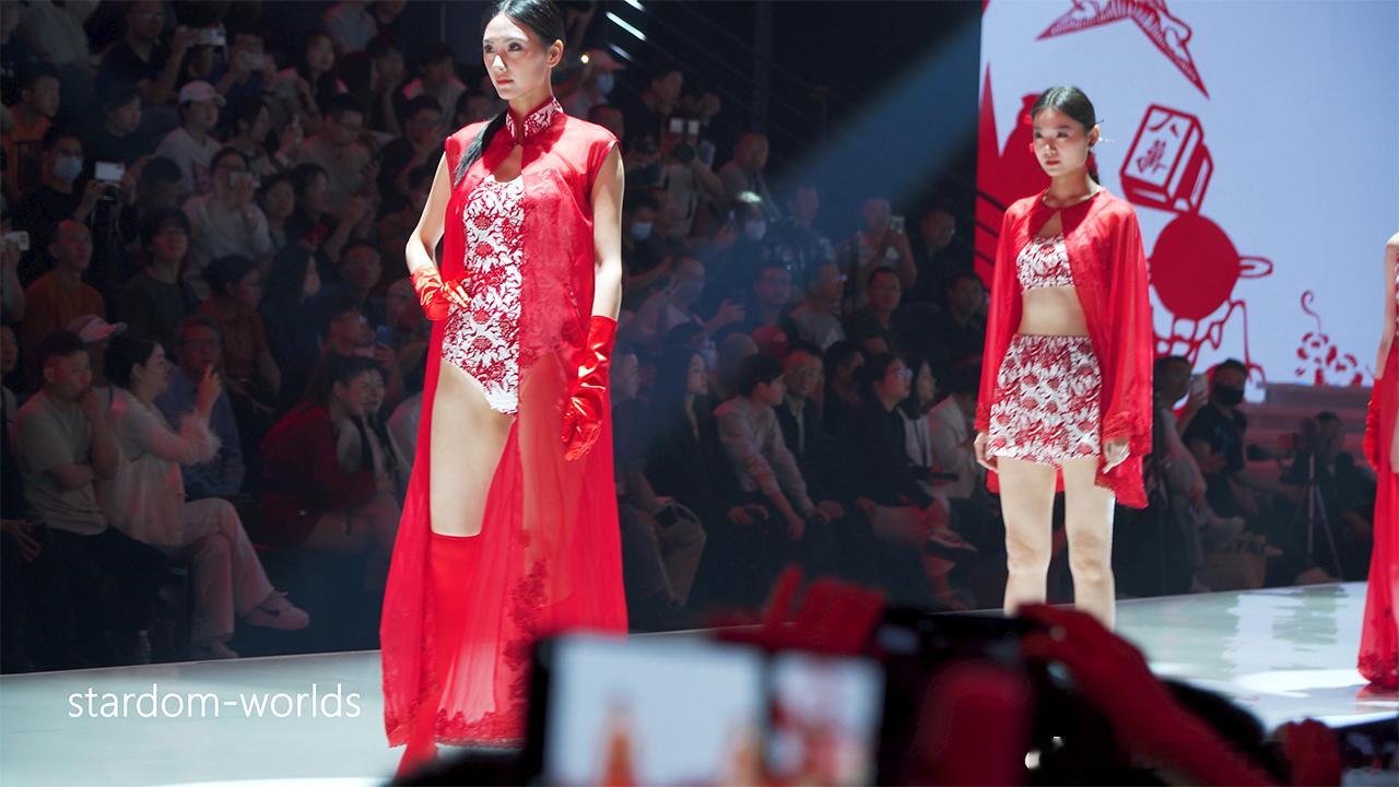 模特深圳国际内衣展siuf2025 SIUF 2025深圳内衣展D2 新世家族内