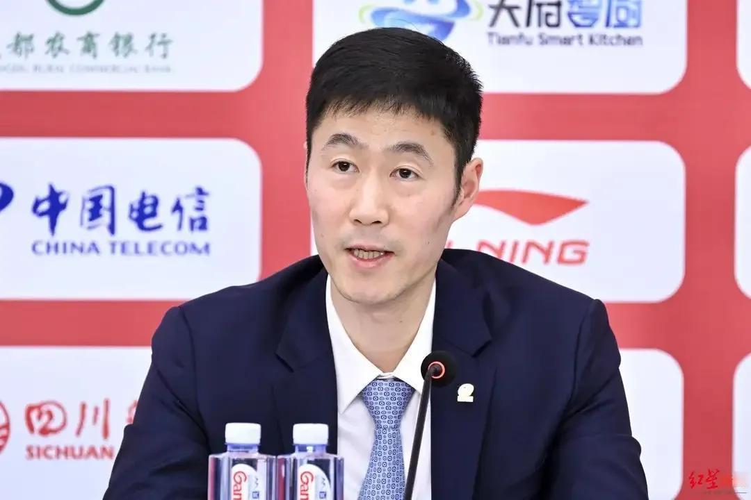 想干好、并不意味着就能干好。
   如今王励勤就任中国乒协主席已经近两年了。原有