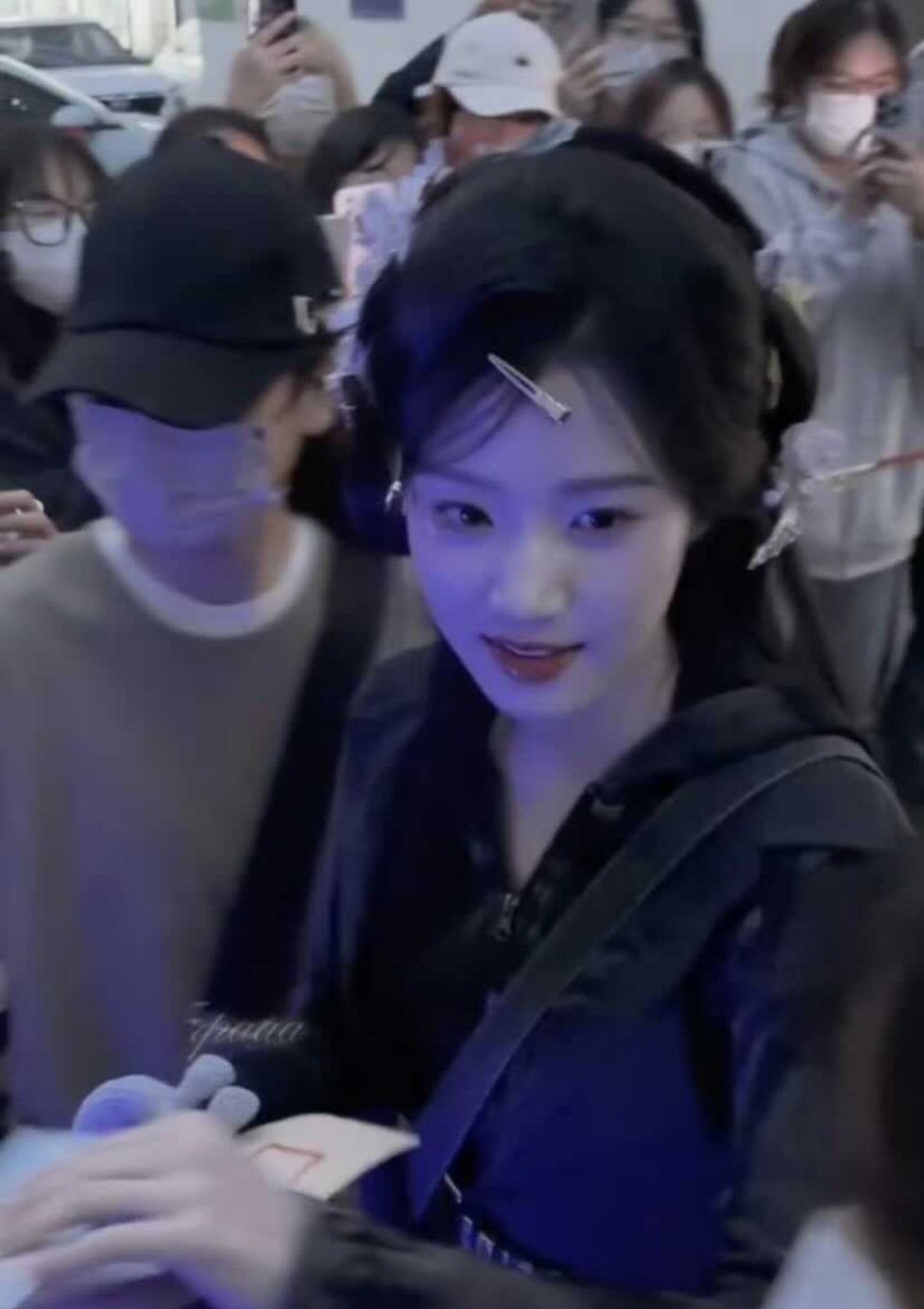 卢昱晓到底有没有这么漂亮啊？ ​​​