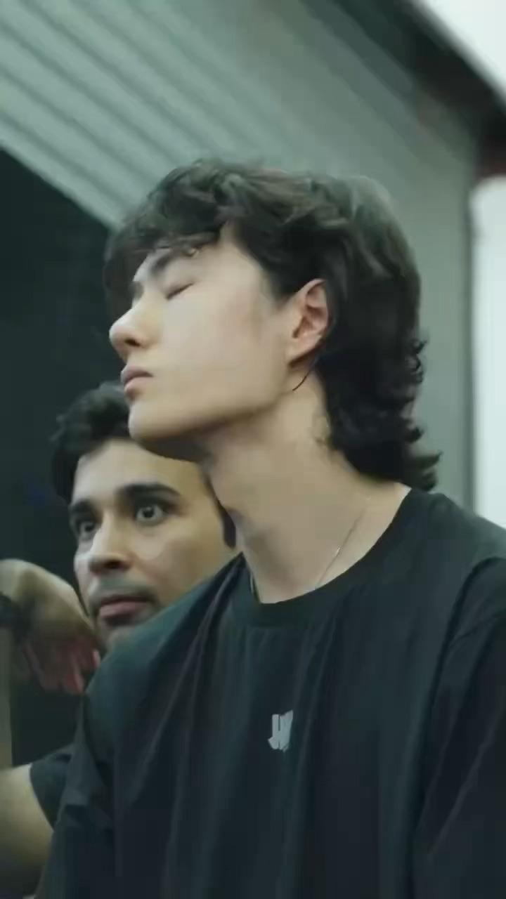 王一博做我一个人的老公：👇🏻 