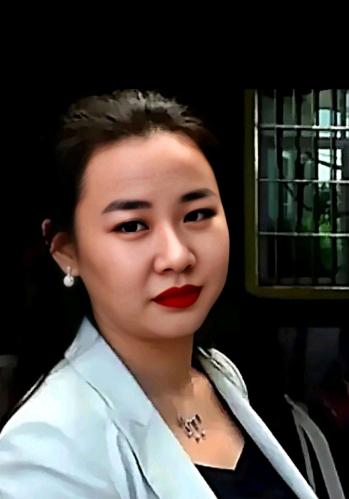 不出所料明珍珍判了极刑。
如果在古代这恶魔不受凌迟，也要腰斩。
她应该没脸上诉吧
