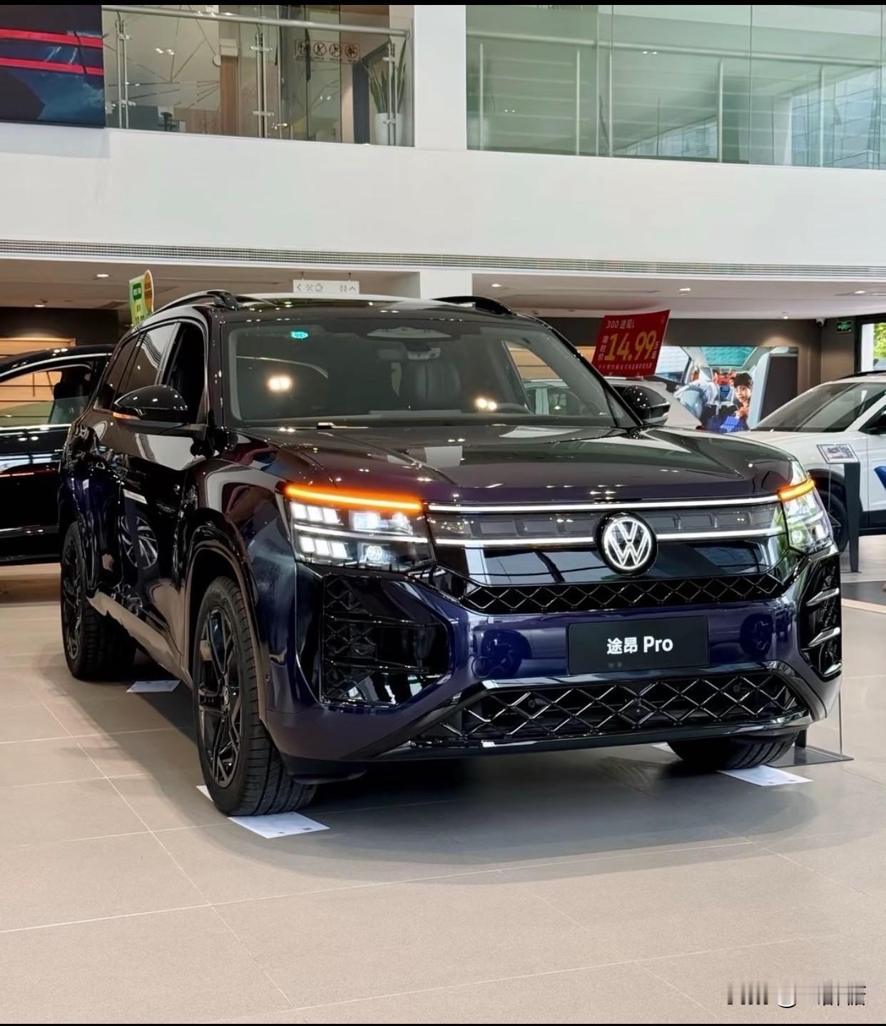 4S店送的车膜，可能是个“坑”

新手买车，
总绕不开4S店赠送的“原厂车膜”。