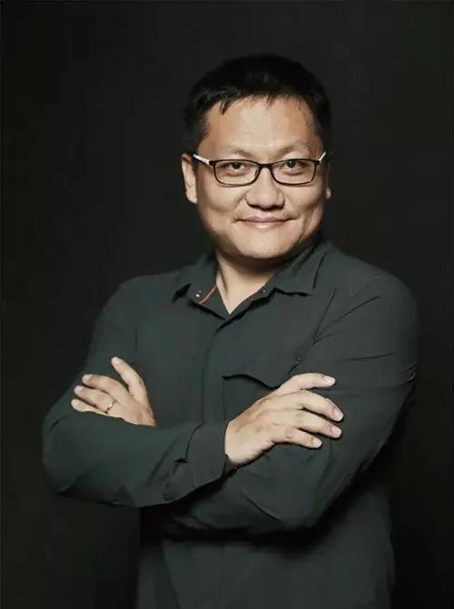 华大基因尹烨说，达尔文有个困惑的问题，几乎打破了他的进化论，那就是寒武纪之前，没