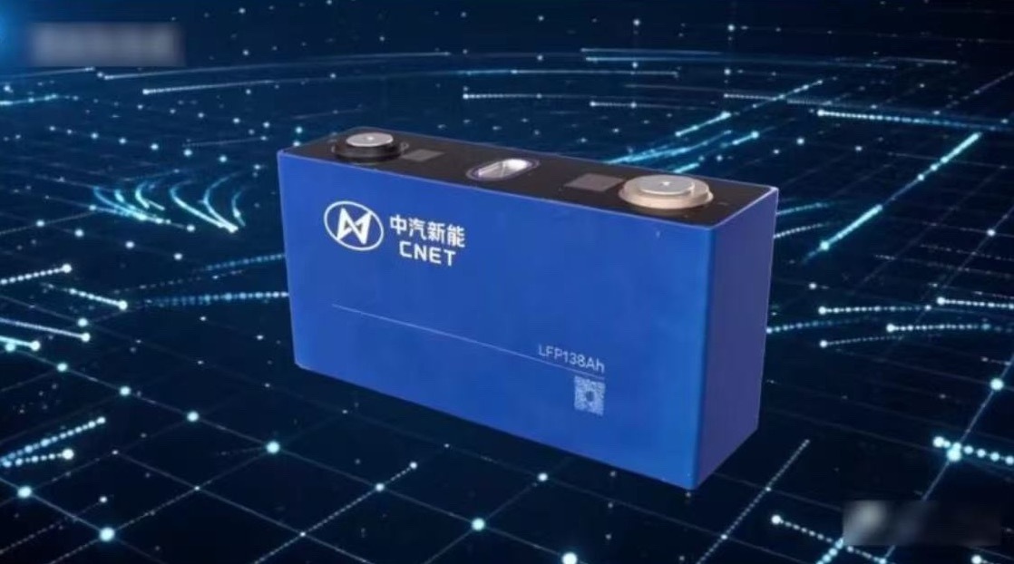 近日，红旗全新一代天工08正式首发，作为天工平台首款800V高压纯电车型，整车搭