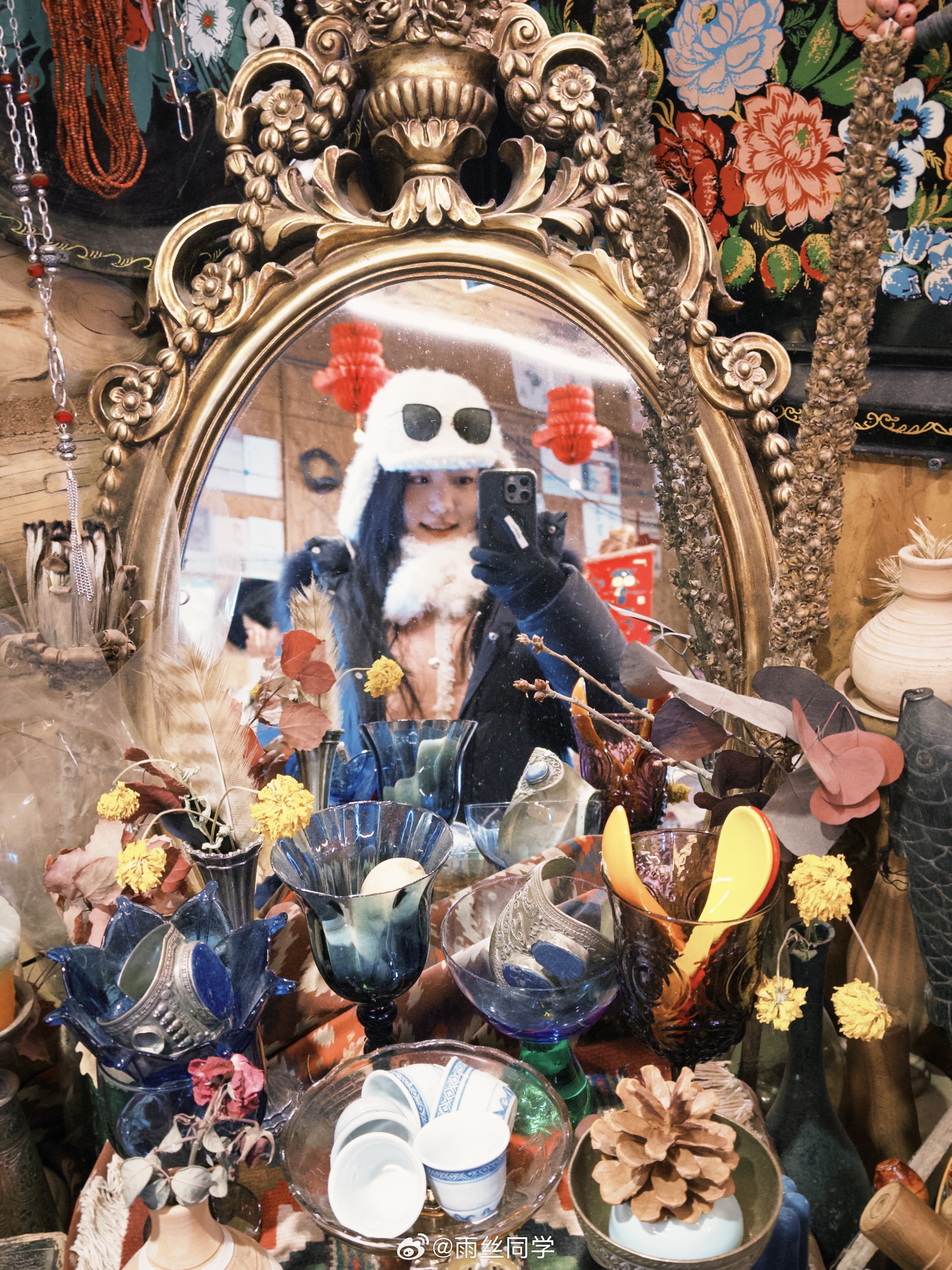 拍了好多素材，也就剪出来第一天的vlog白天滑雪，晚上累晕，第二天顶门继续滑雪。