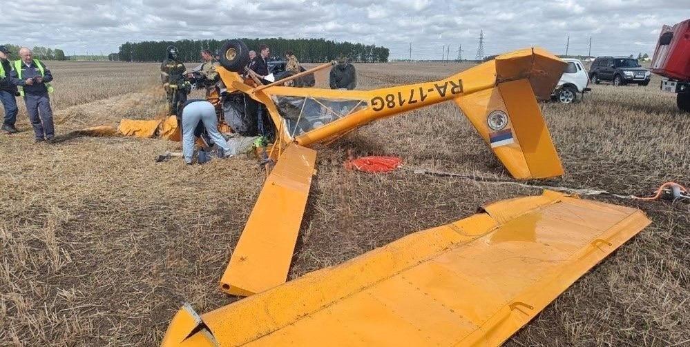 5月6日13时许，一架Аэропракт-22轻型飞机在鄂木斯克州科什卡廖沃村附