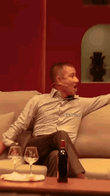 哥哥我顺极了~回看当年，
文章与女演员倾情演出的一幕，
不得不说这演技实实在在，