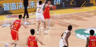 广厦以111：102战胜深圳，深圳输在第二节，深圳也是一支失误多，发挥不稳定的球
