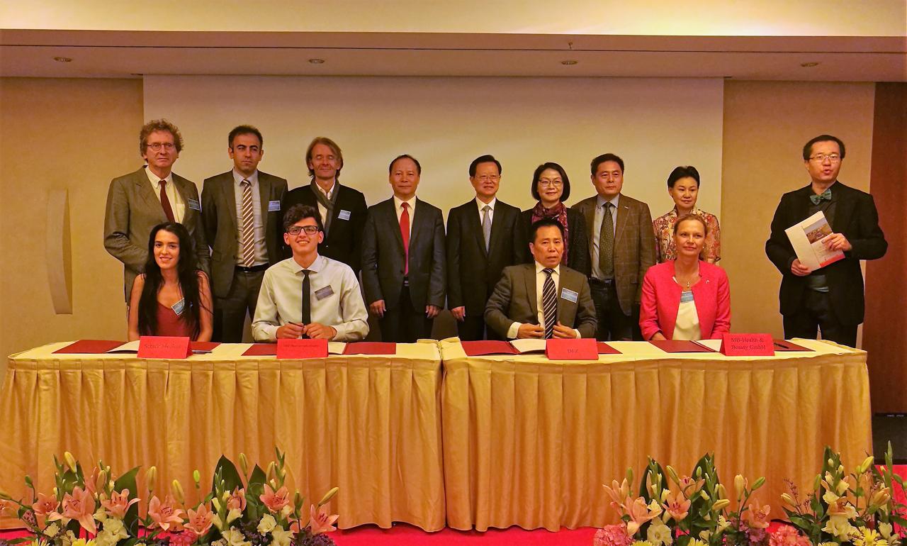 德国工业半壁江山都来杭州了德国工业巨头齐聚杭州，彰显了中德经贸合作的深厚潜力。这