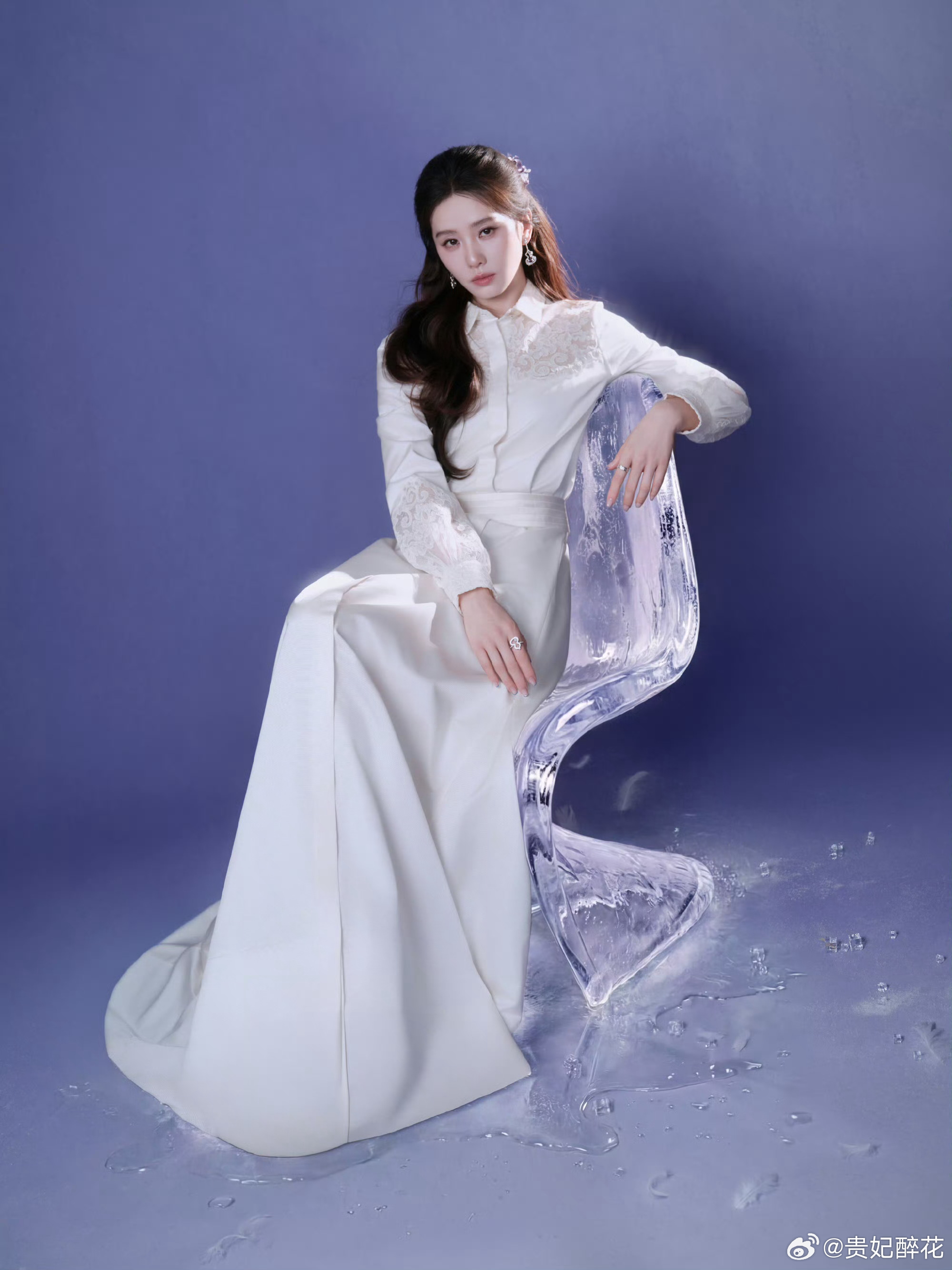 刘诗诗｜Bobbi BrownBobbi Brown 全球代言人的高定新造型 ！