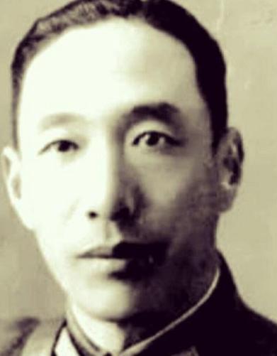 1948年4月，蒋介石去电王耀武，让把丢失周村的师长周庆祥押去南京受审。
 
麻