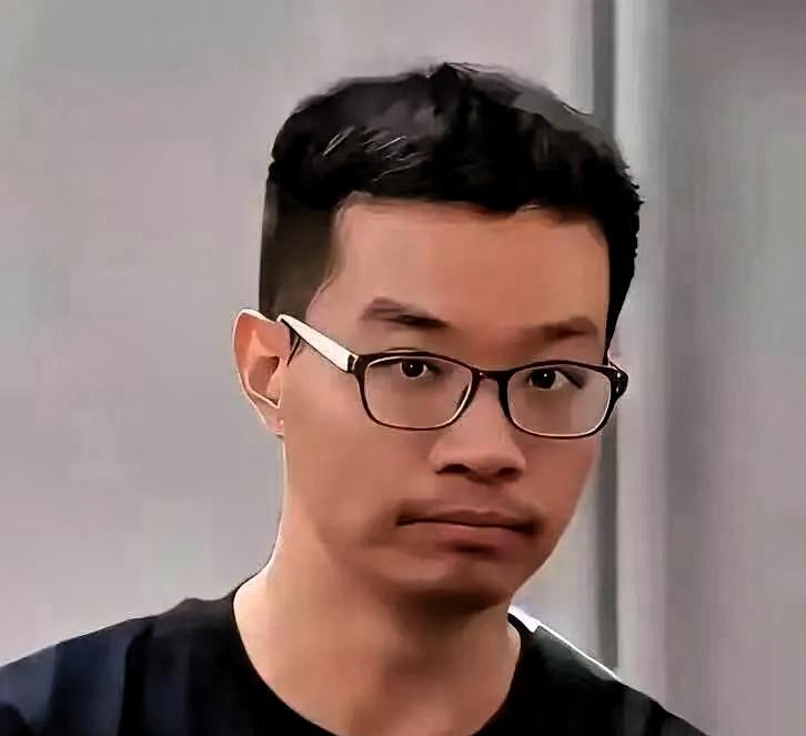徐泽伟被引渡到美国，这已经是板上钉钉的事情了。

徐泽伟真正的救赎机会是在被引渡