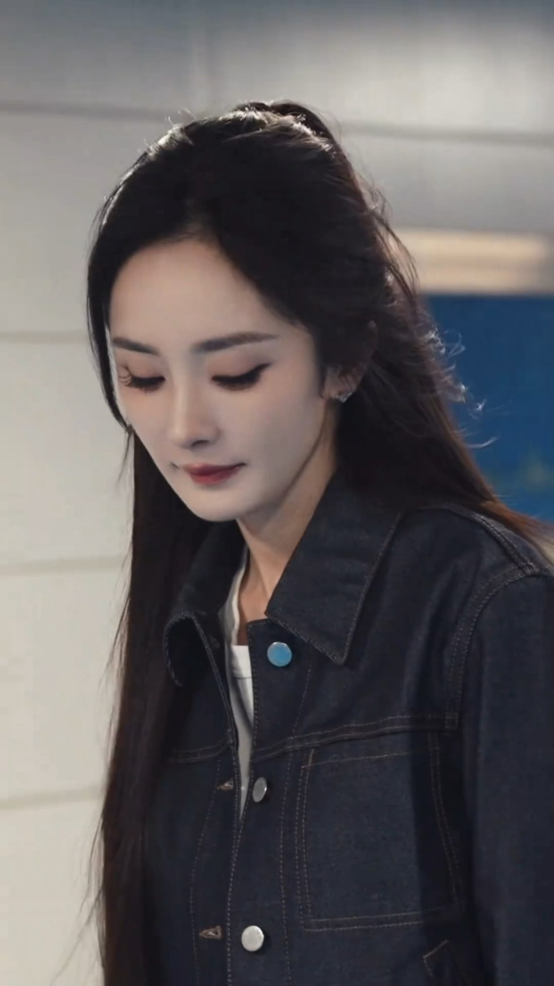 Prada出发图杨幂 动态的这么酷这么帅！期待幂神Prada女王闪耀米兰