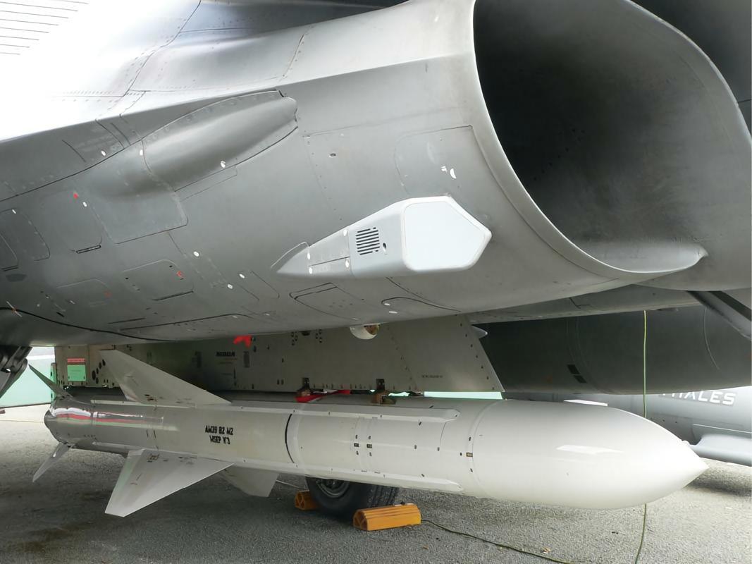 每天认识一件兵器 法国“飞鱼”反舰导弹“飞鱼”（Exocet）导弹是法国研制的反