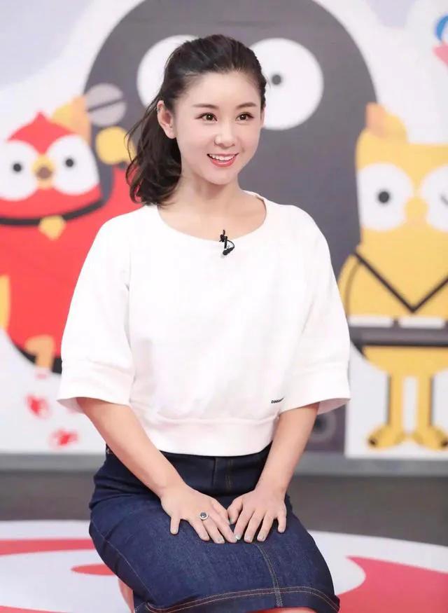 演员李小萌:拍电影《谁说我不在乎》是我第一次拍戏，就接触到这么好的导演，身边也是