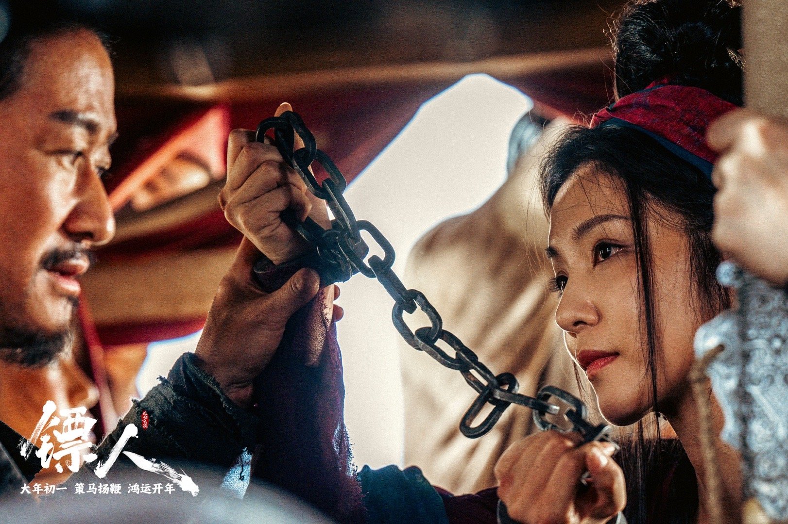 镖人 为镖人的大漠实拍疯狂心动！全实景拍摄的大漠江湖，黄沙、烈马、戈壁对决，每一