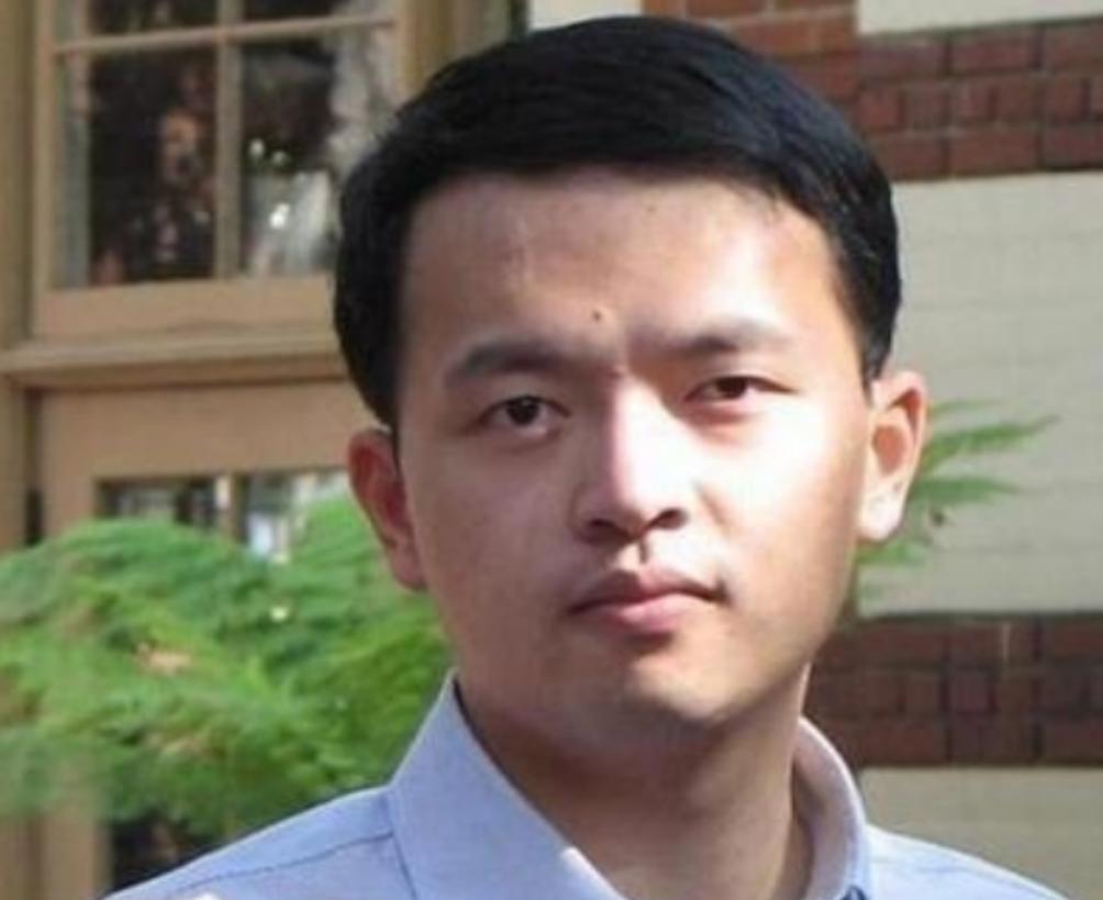 中国芯片专家张浩，被美方以“经济间谍罪”逮捕，遭美国陷害囚禁9年，平安归国后，他