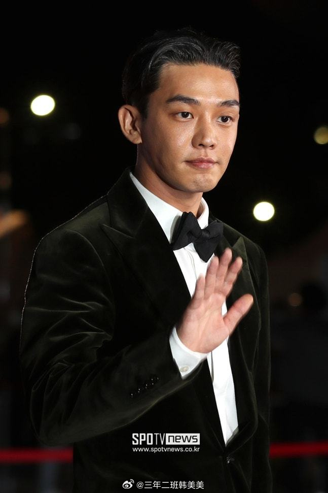 刘亚仁或将10亿韩元签约权志龙公司 这个galaxy怎么就转型演员公司了，其实1