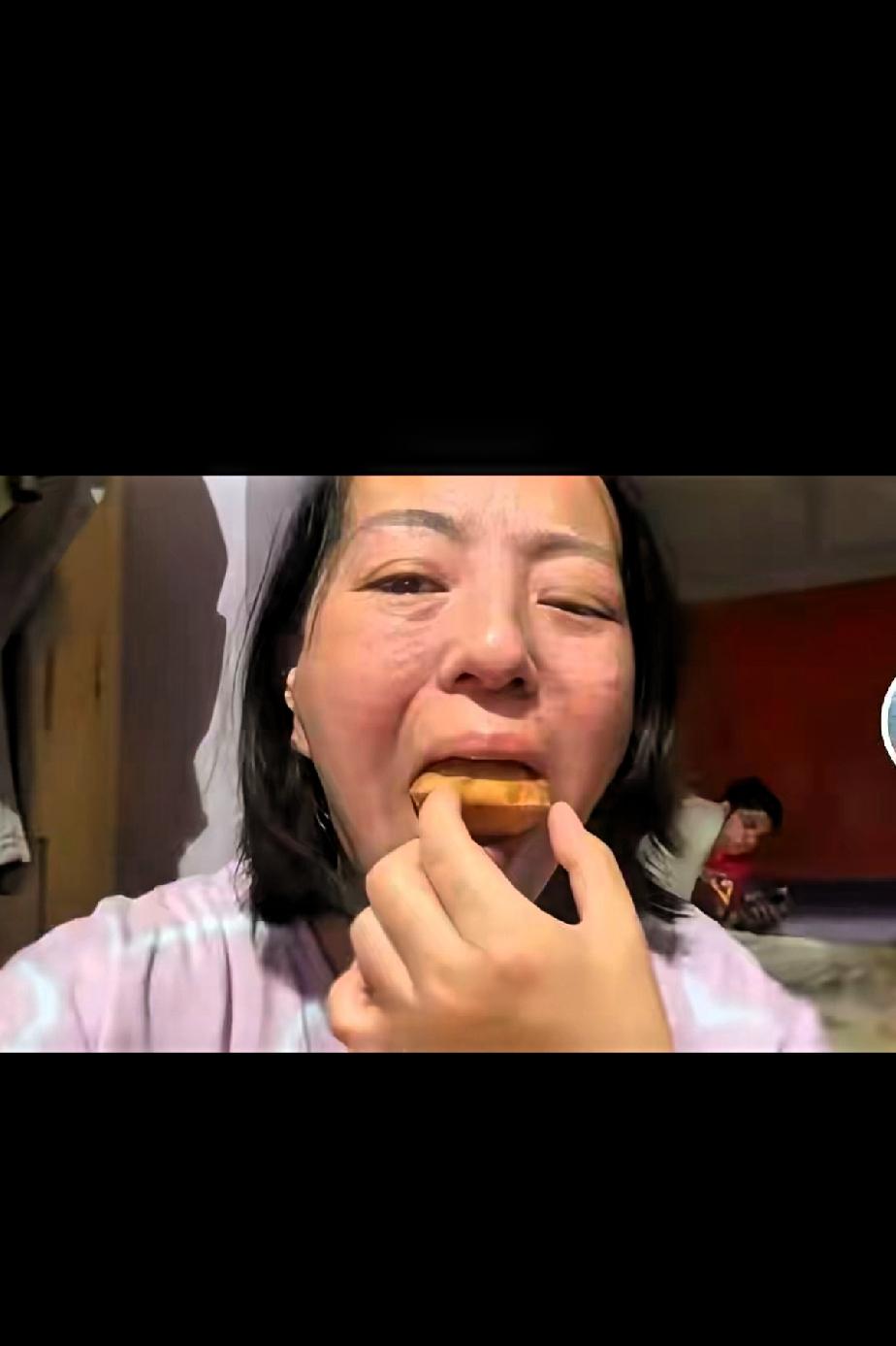 我不担心她嫁印度，但是我担心她回来！
终于不装了！回到印度的丹丹。在印度老公家才