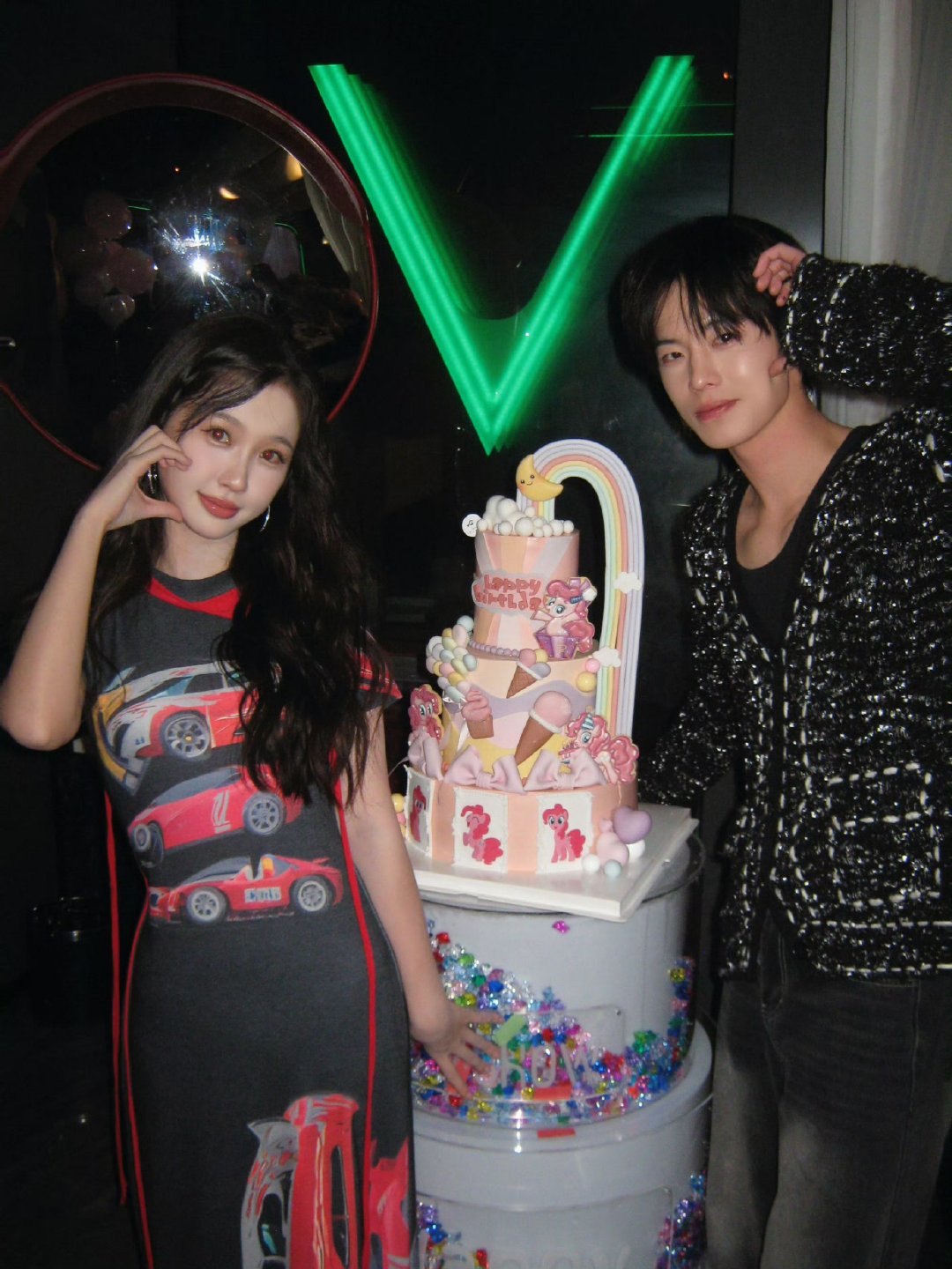 何与给虞书欣过生日了何与去给虞书欣过生日 何与给虞书欣过生日了虞书欣