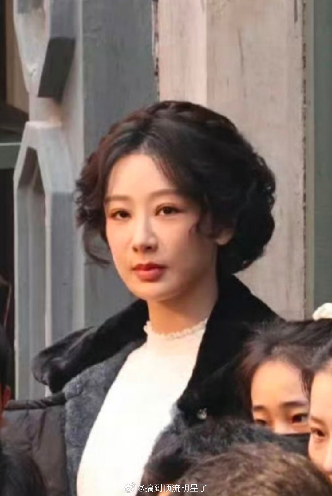 杨紫《玉兰花开君再来》最新路透 