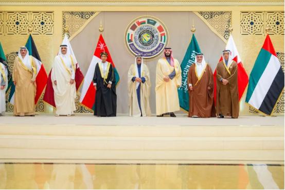 2月28日，就在美国、以色列与伊朗的冲突爆发后不久，多个中东阿拉伯国家迅速发声，