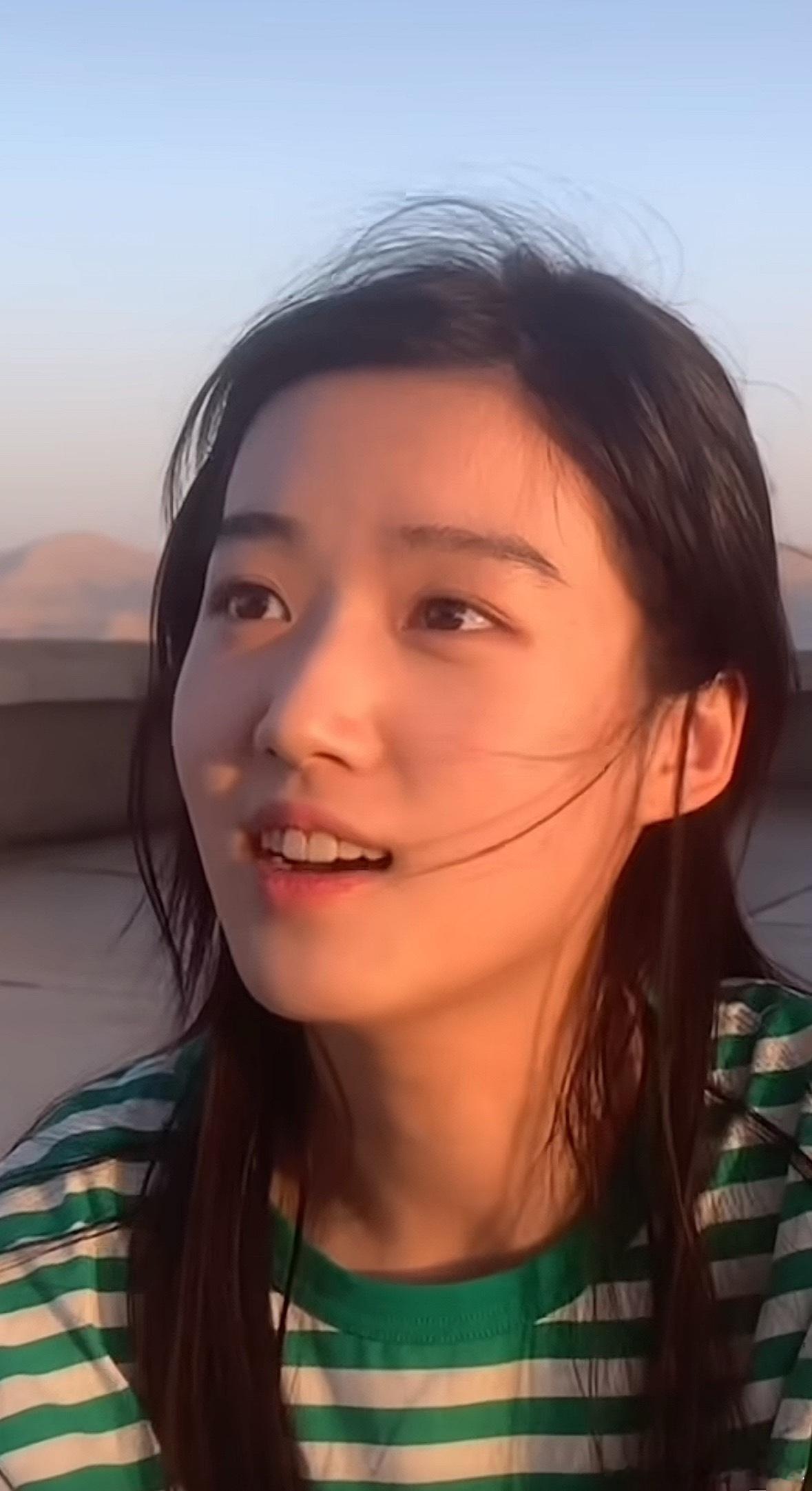 我也不知道端午节你们有没有去旅游，此刻在哪里，我就跑的比较远了，本人目前在拉尼亚