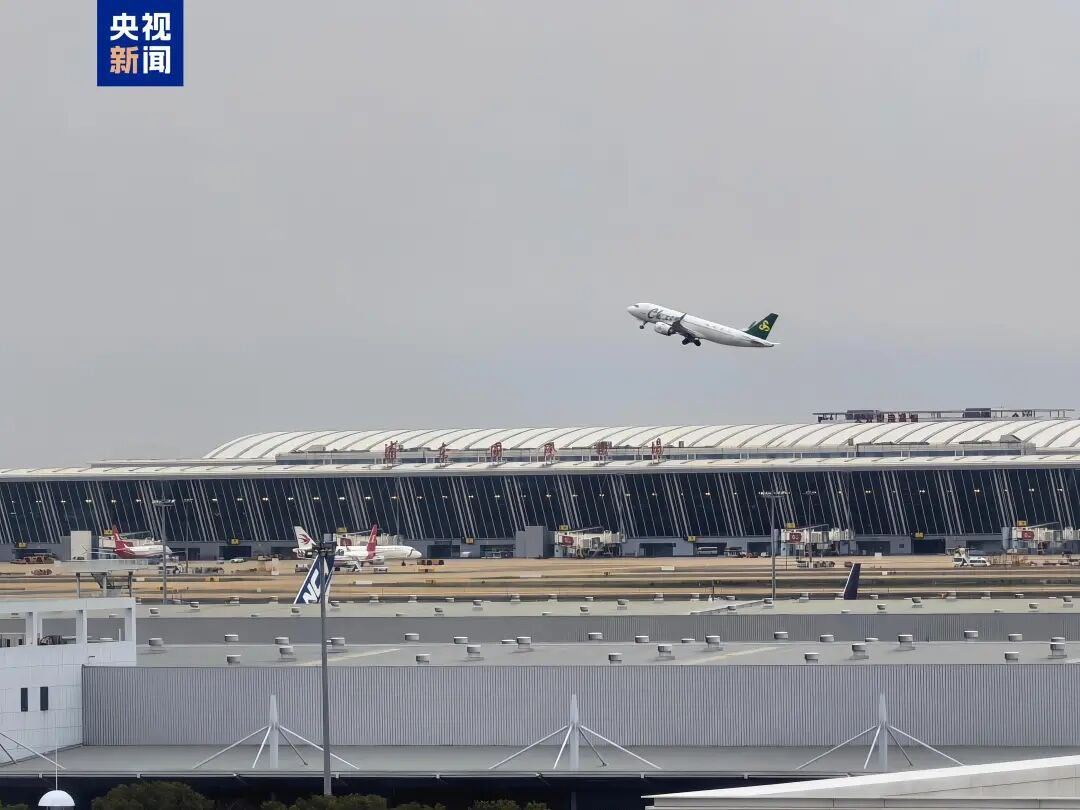 据上海边检总站统计，截至28日9时，上海边检机关累计查验出入境人员数量已突破10