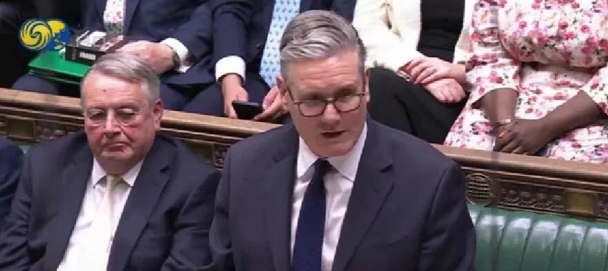 突发！英国首相斯塔默私下敲定辞职计划，工党夺权大战将打响
 
英国政坛突发剧烈变