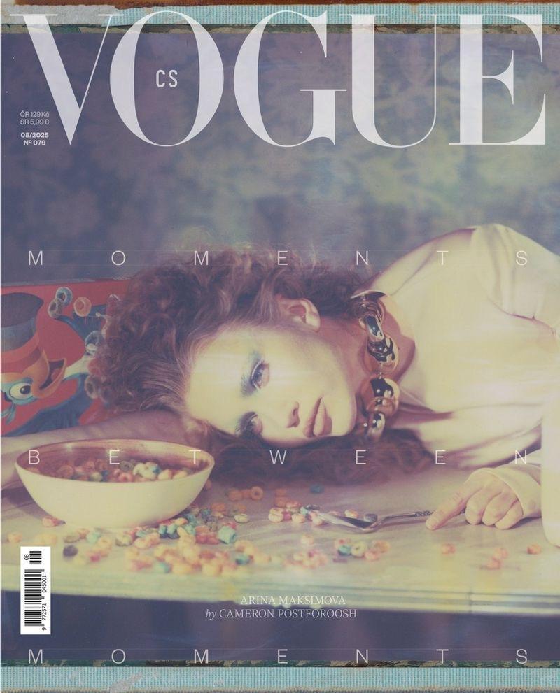 模特Arina Maksimova登上捷克版《VOGUE》2025年8月刊封面，