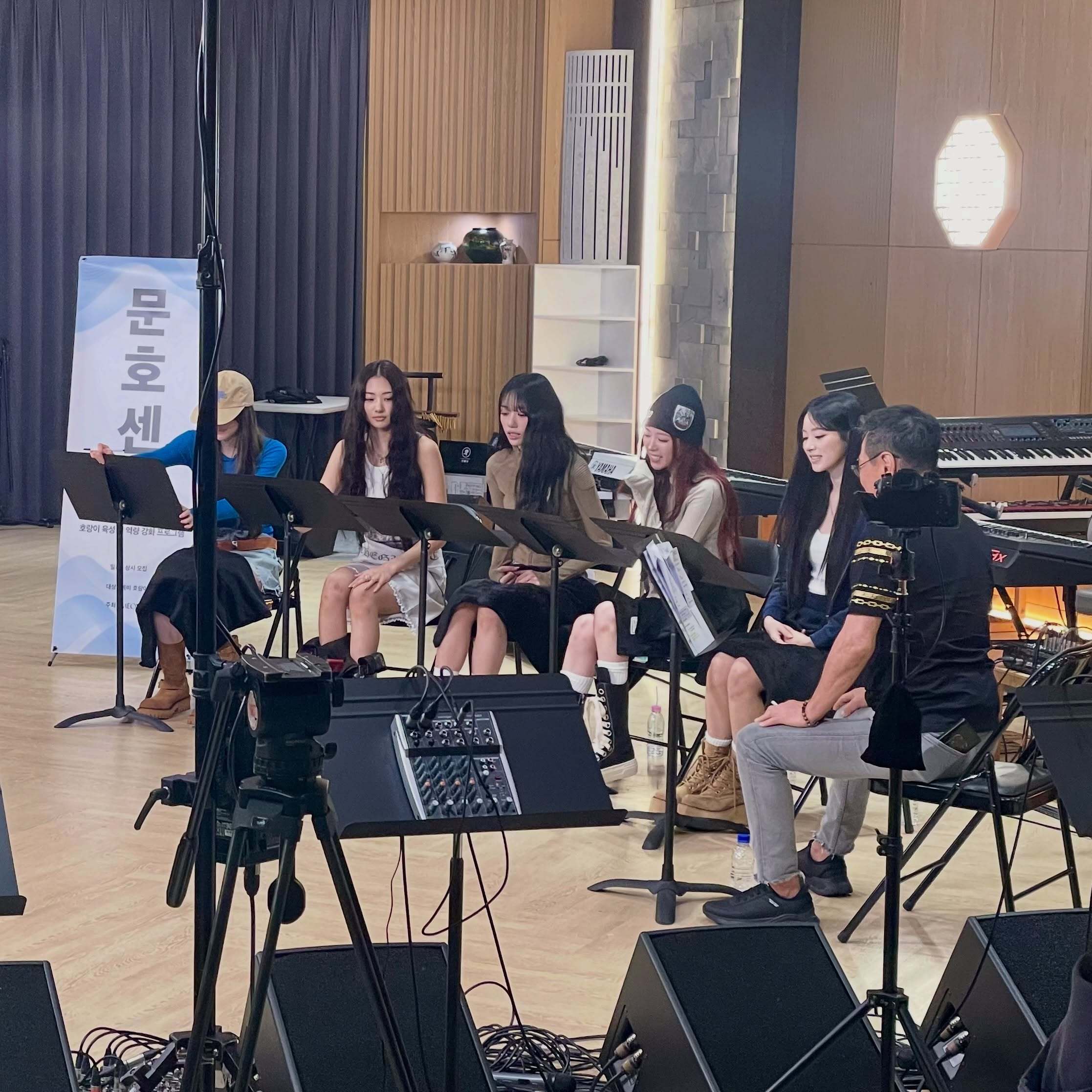 handdo_chi_3610 ig🎹🎸🥁 