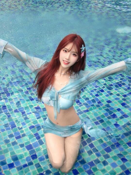 红发爱丽儿🐚来三亚度个假