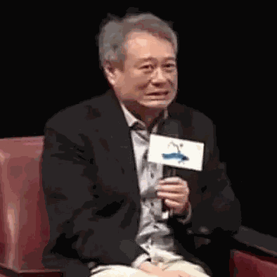 今天晚上出去镇里逛了一下，回来被一堆JC拦下，检查车的后备箱，好吓人[二哈]仿佛