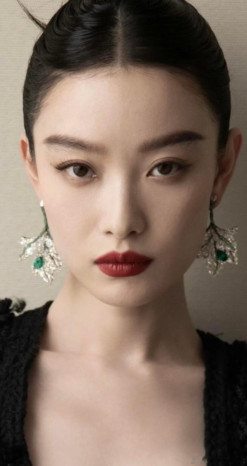 倪妮太榨了 