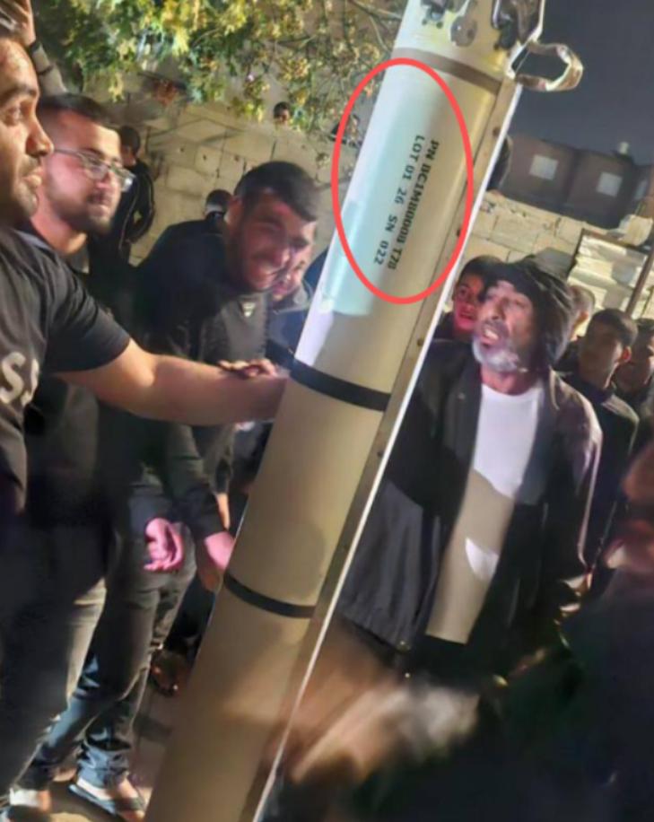 终于知道，以色列为什么会同意停火了。

一颗没爆炸的导弹，让局面忽然透亮了点。