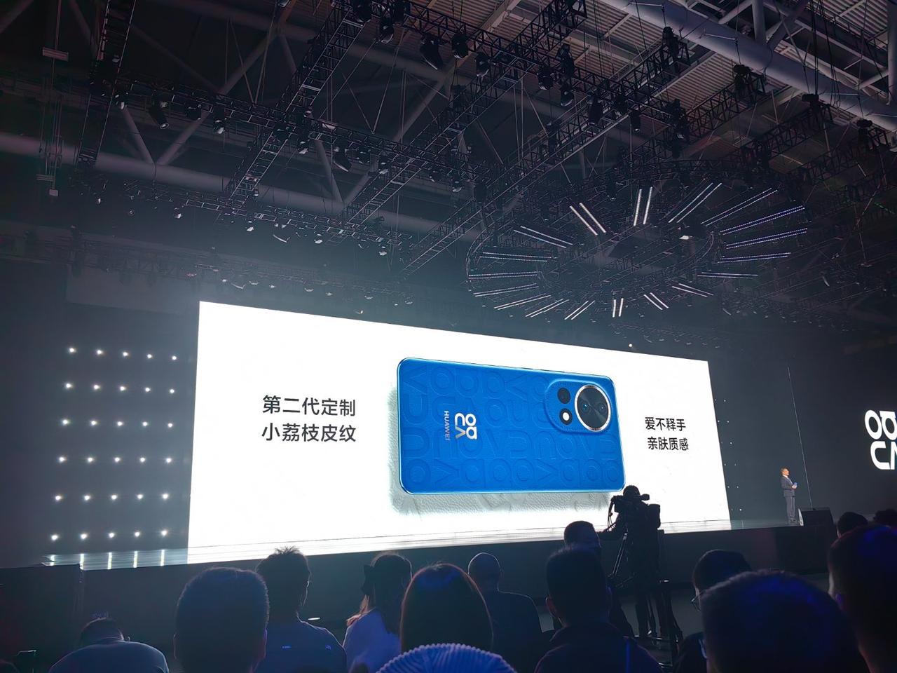 你们都想看M9？

先卖卖NOVA啦[我想静静]