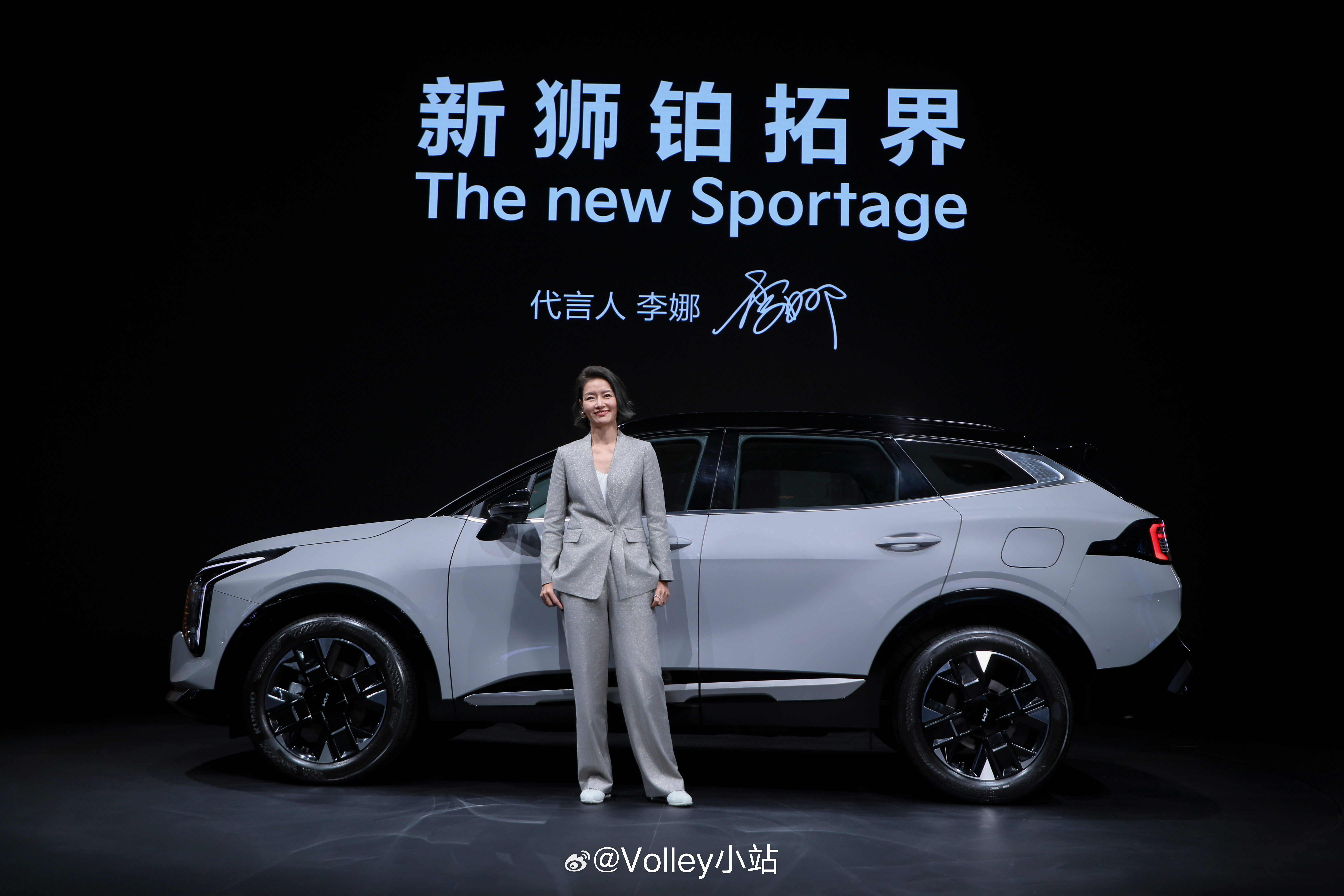 李娜邀你共赴新一年澳网之约 2014 年澳网，李娜面对的不仅是球场对手，更是历史