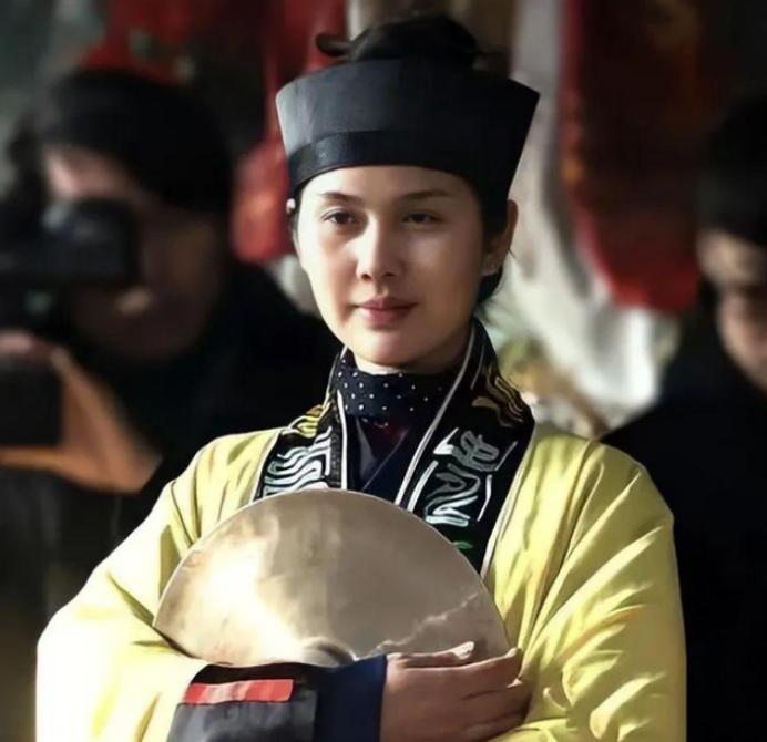 离谱预言成真！2009年，西安一处道观，一名19岁女大学生无意中被道姑断言无缘婚