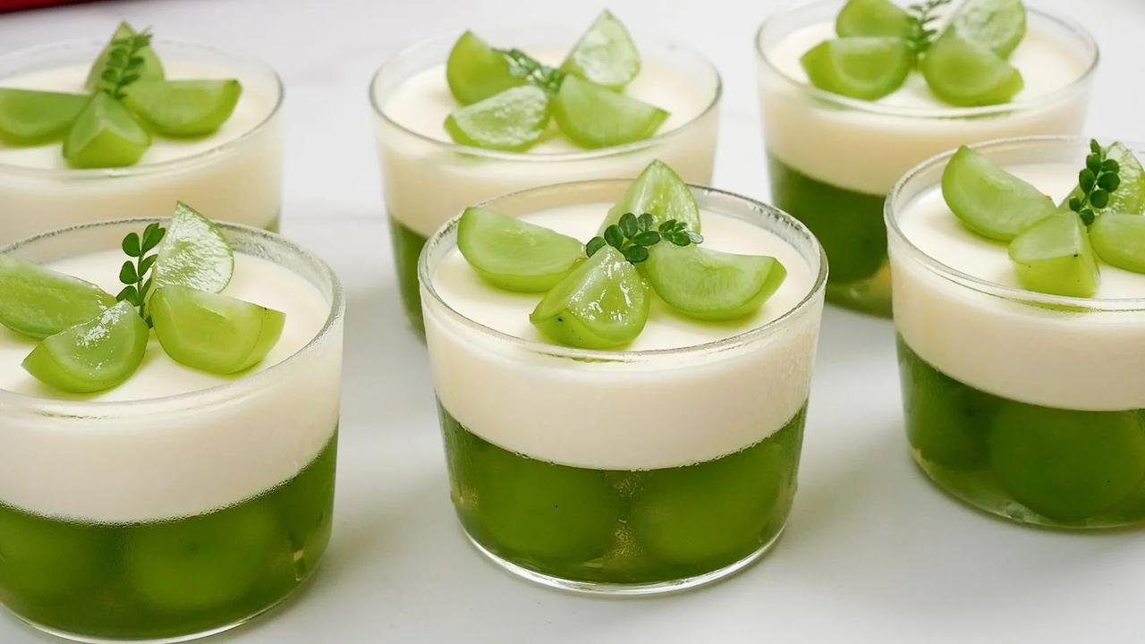 清爽不腻的青提椰奶冻！简单又好吃！夏天就爱这一口！夏日小甜品