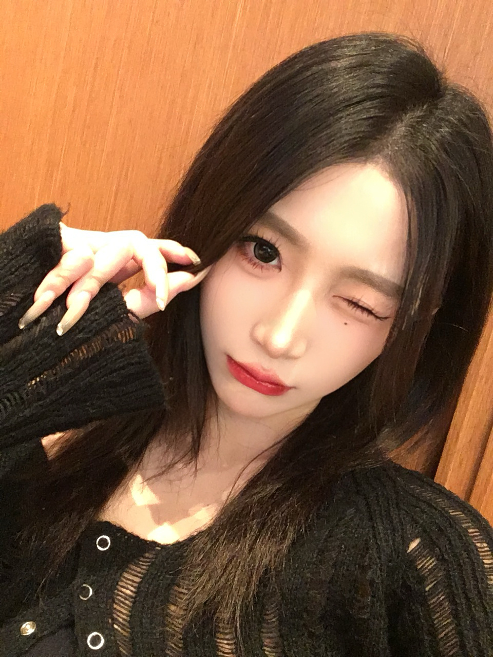 我承认 我有点姿色 