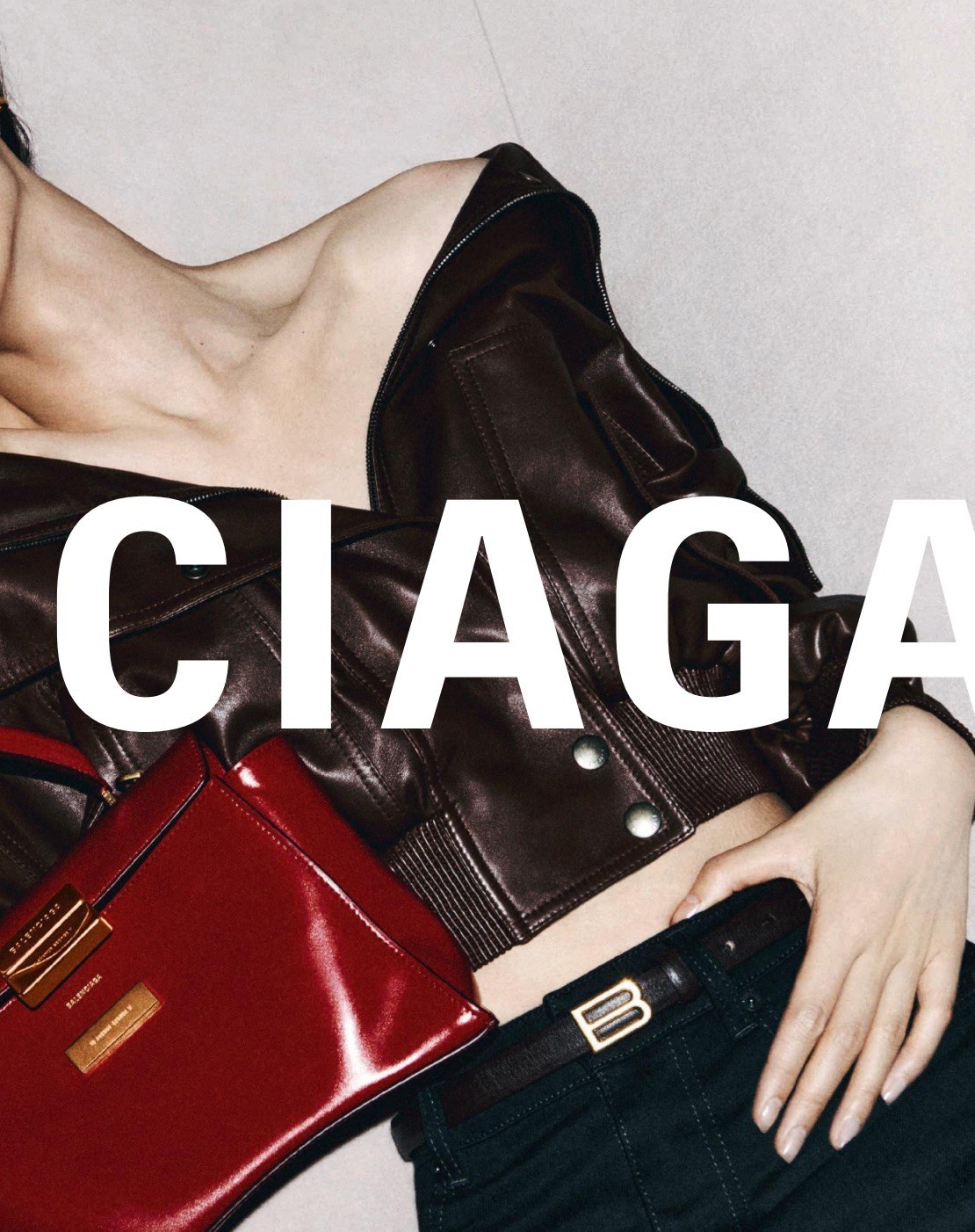 刘雯[超话]Harper’s BAZAAR Italia September 2