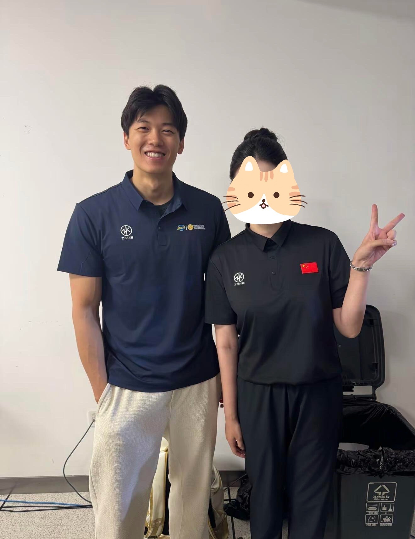 甬敢小兔  物料资讯｜浙SA揭幕战合影分享汪顺