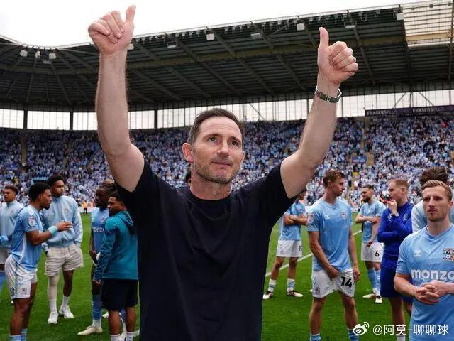 时隔25年重返英超！没有人再嘲笑他了2024年11月，当弗兰克-兰帕德开车第一次